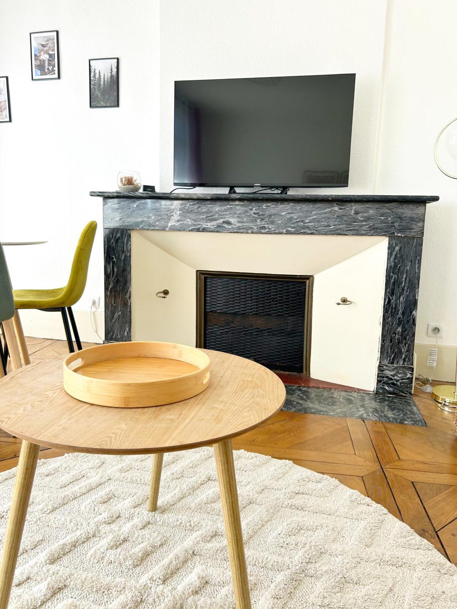 Apartament Emma - Centre Historique - Parking Privee Auch Zewnętrze zdjęcie